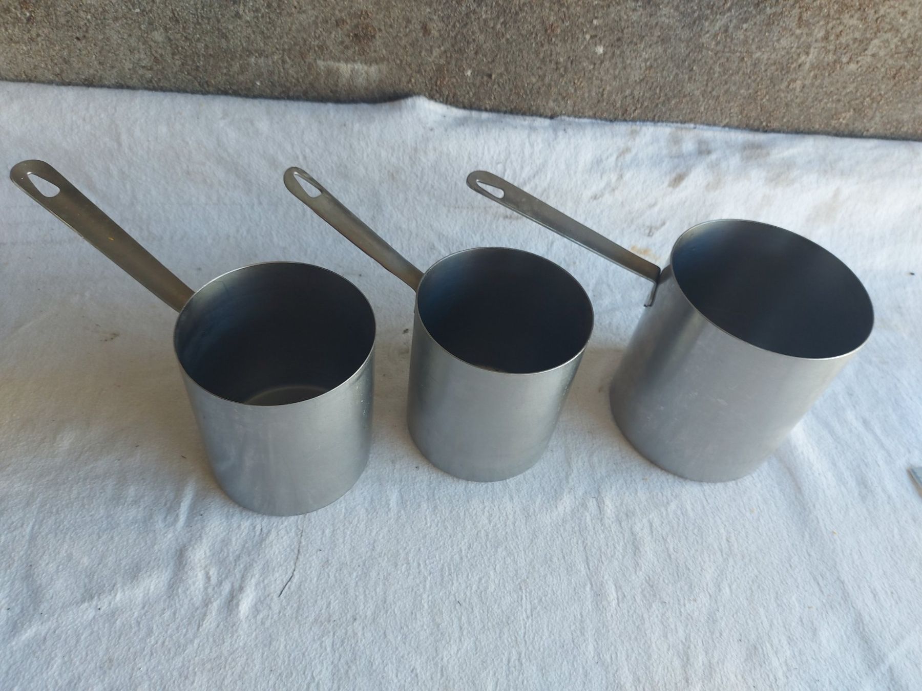 Elettrodomestici da cucina: 3er Set Becher aus Édelstall, Gastro Küche – Usato da Rheinau venduto da profitronic.shop