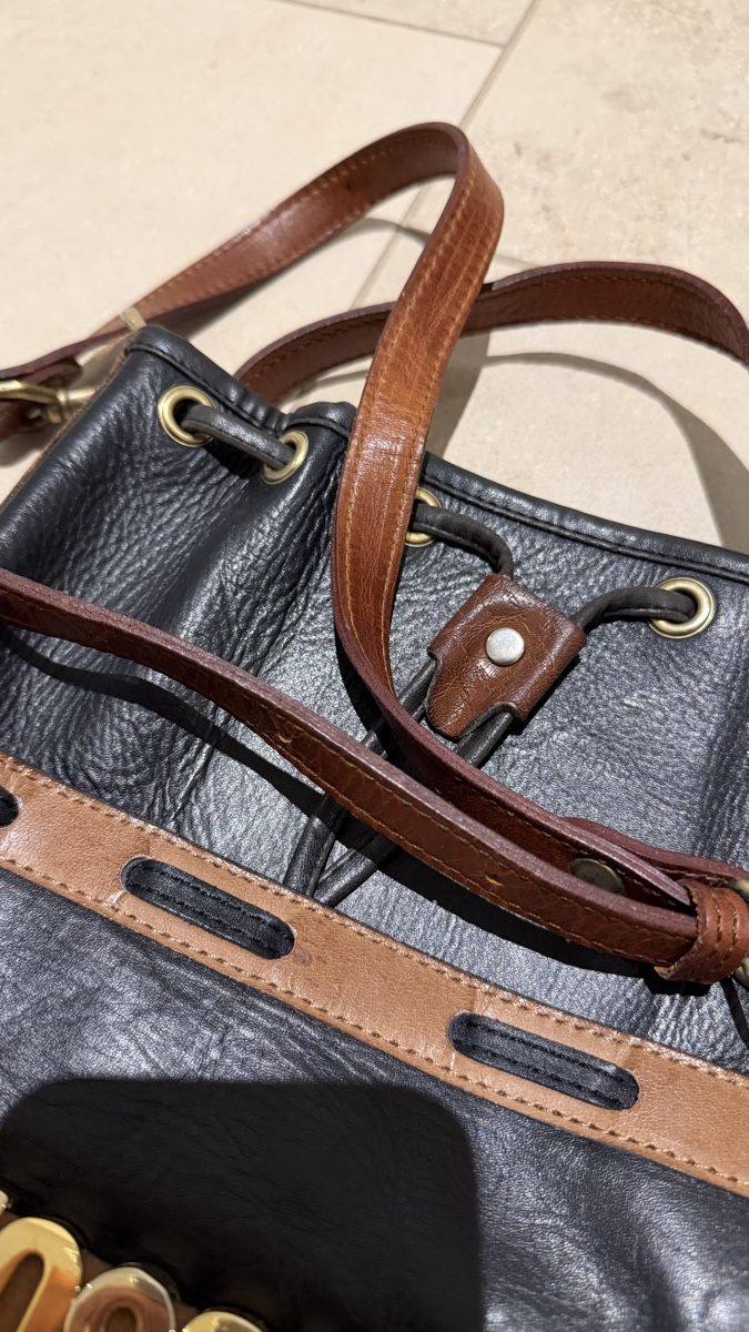 Moschino Borse da donna: Vintage Moschino Ledertasche – Usato da Eschen venduto da 14Jessica14 1