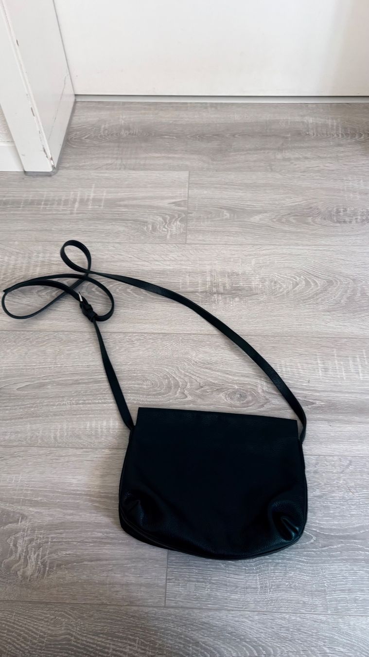 Cos Borse da donna: COS leather bag – Usato da Zürich venduto da ali_2hvm