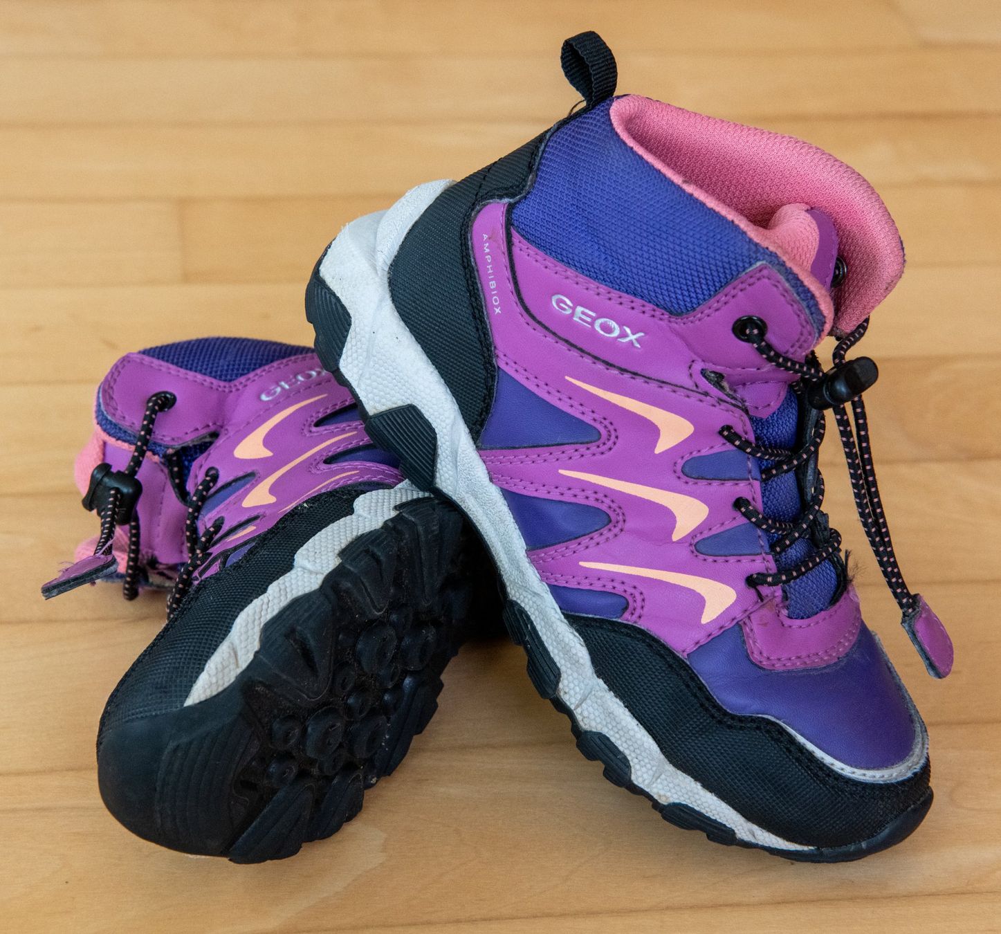 Geox Scarpe per ragazze: Wanderschuhe von Geox, Gr. 29 – Usato da Meilen venduto da luca70