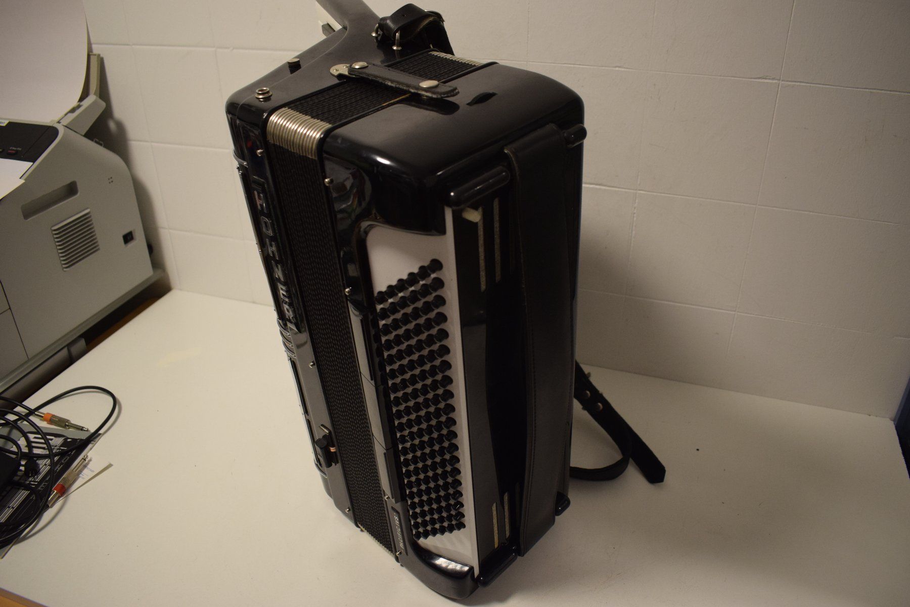 Strumenti musicali: Akkordeon chromatisch Hohner Pacific IV S mit Midi – Usato da Zürich venduto da baumusik 7