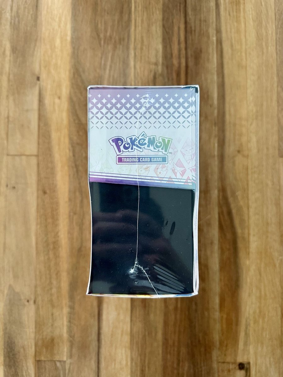Pokémon Sammelbilder & Trading cards: Pokémon Prismatic Evolutions Elite Trainer Box – Neu und originalverpackt aus Wil SG von shinycardboard 3