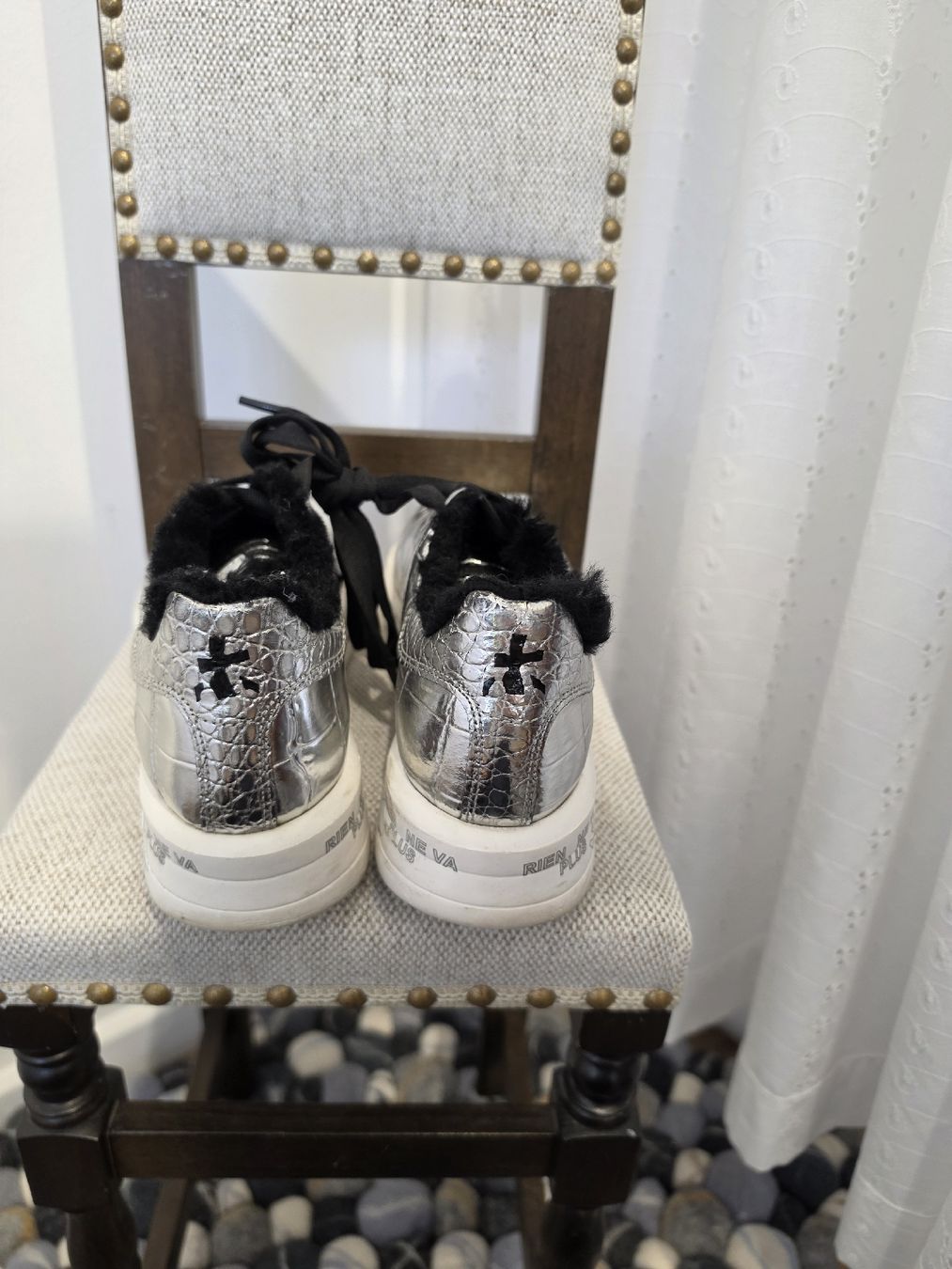 Premiata Damenschuhe: Sneakers PREMIATA silber Grösse 38 mit Futter – Gebraucht aus Adligenswil von FriedasWelt 2
