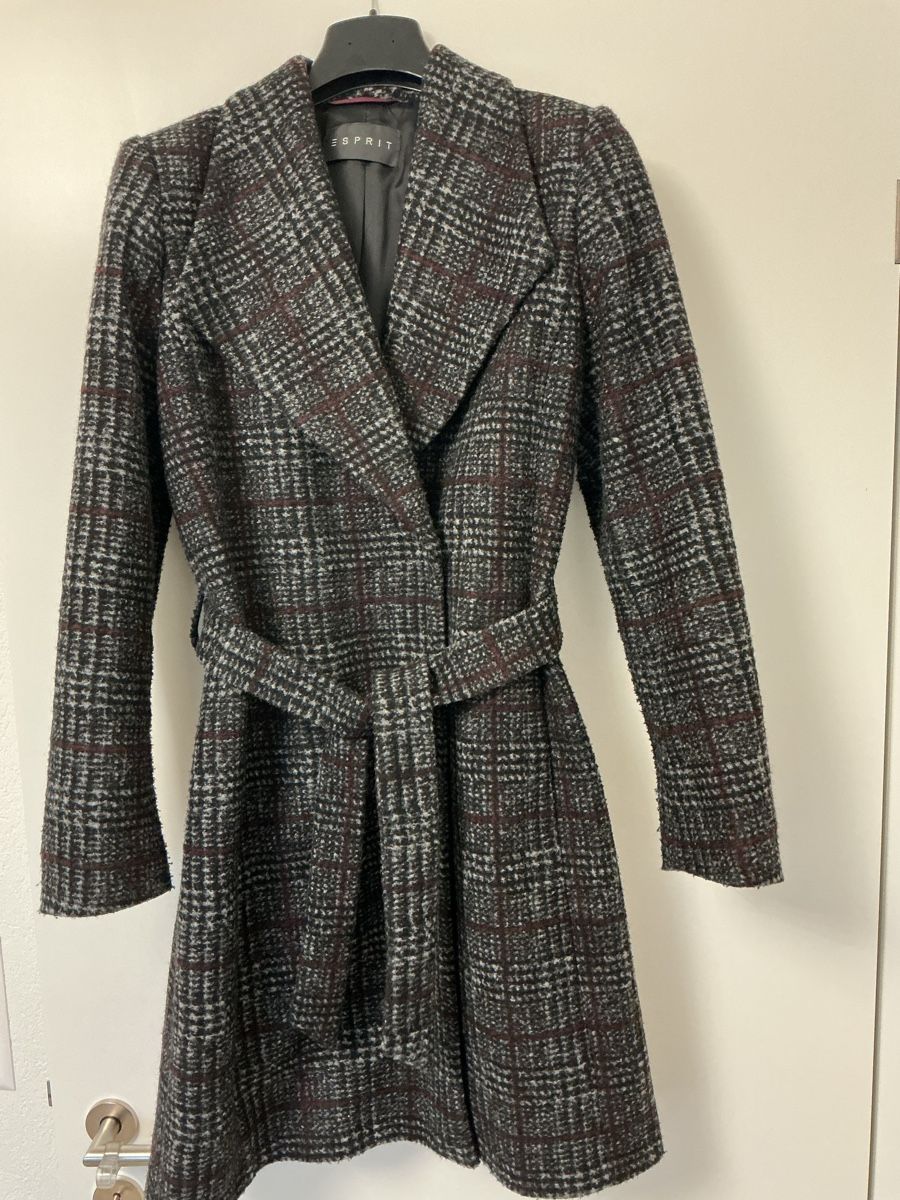 Esprit Cappotti: Esprit Damen Mantel – Usato da Buchs AG venduto da chipmunk710 1