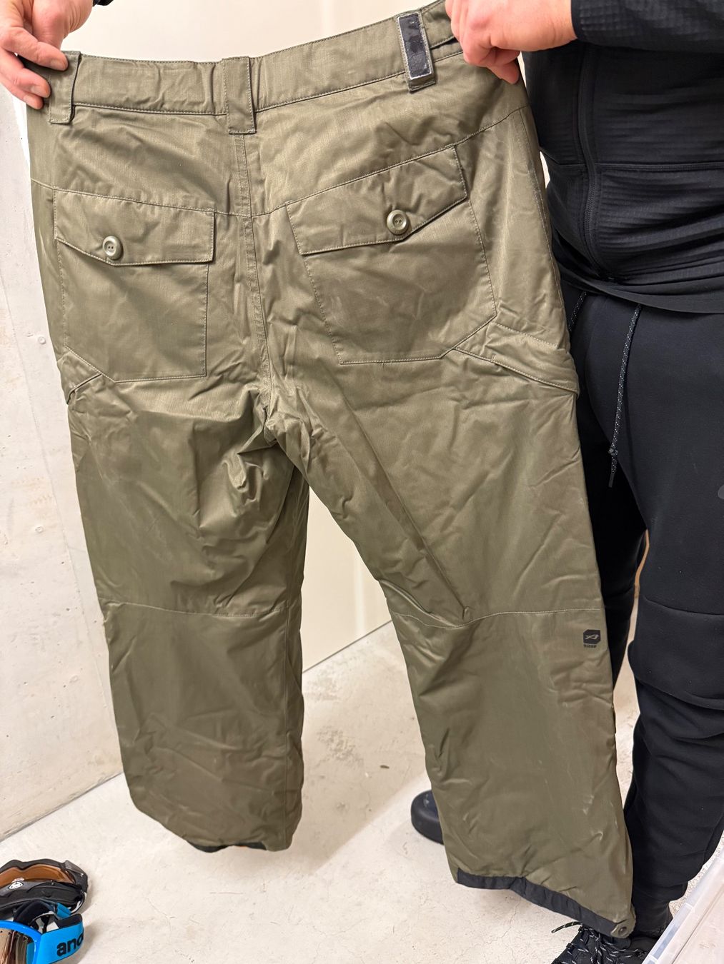 Pantaloni: Snowboard Hosen – Usato da Freienbach venduto da Mariadlgg 8