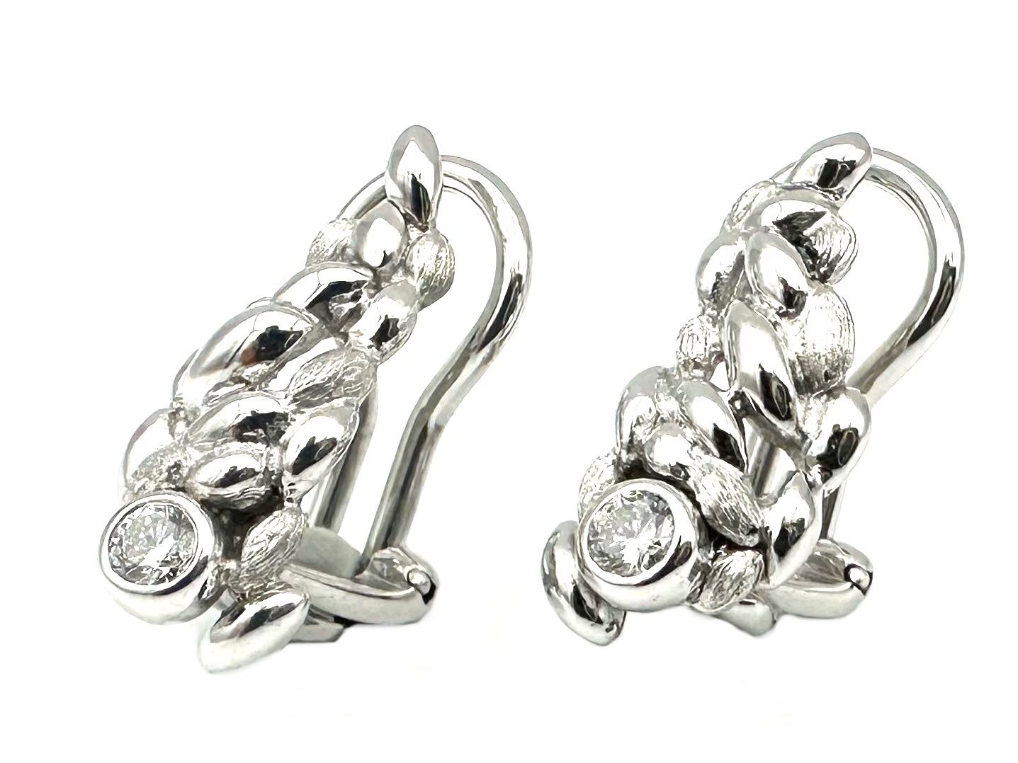 Gilbert Albert Ohrringe & -stecker: GILBERT ALBERT. Boucles d'oreilles or blanc et diamants – Gebraucht aus Renens VD von Diademe.sarl 3