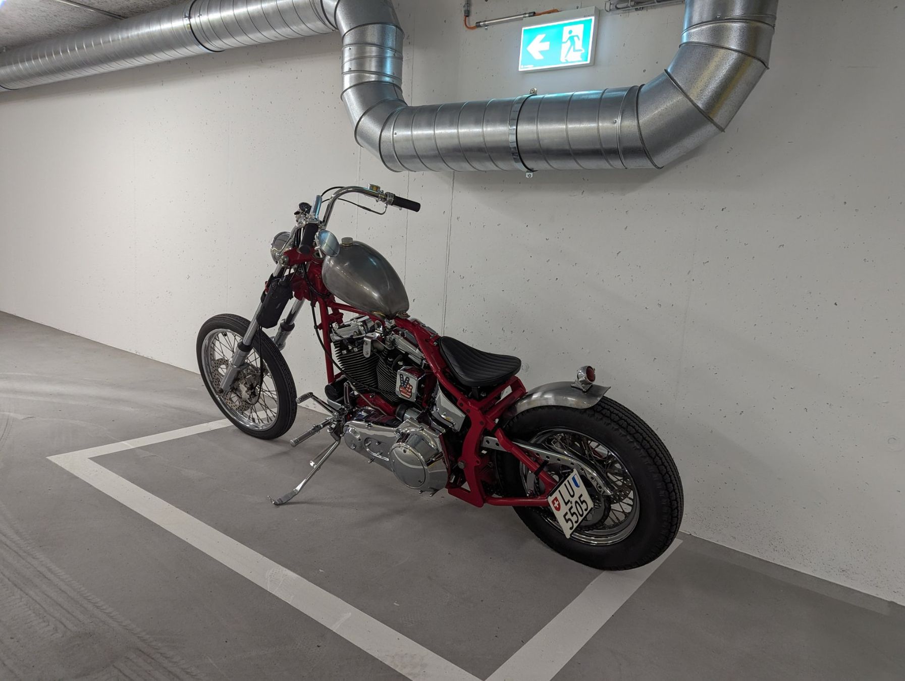 Harley-Davidson Chopper: Harley-Davidson FXST Softail Oldschool Longfork Chopper – Usato da Mauensee venduto da Nd0 3