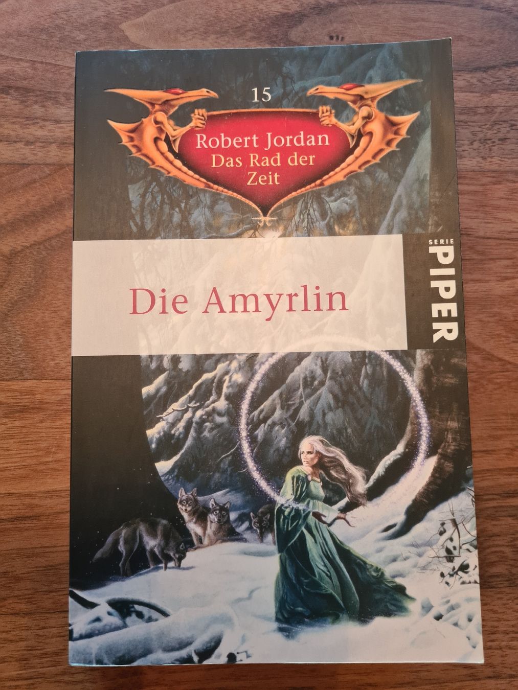 Bücher: Robert Jordan - Das Rad der Zeit – Gebraucht aus Fischenthal von Wolfini 3