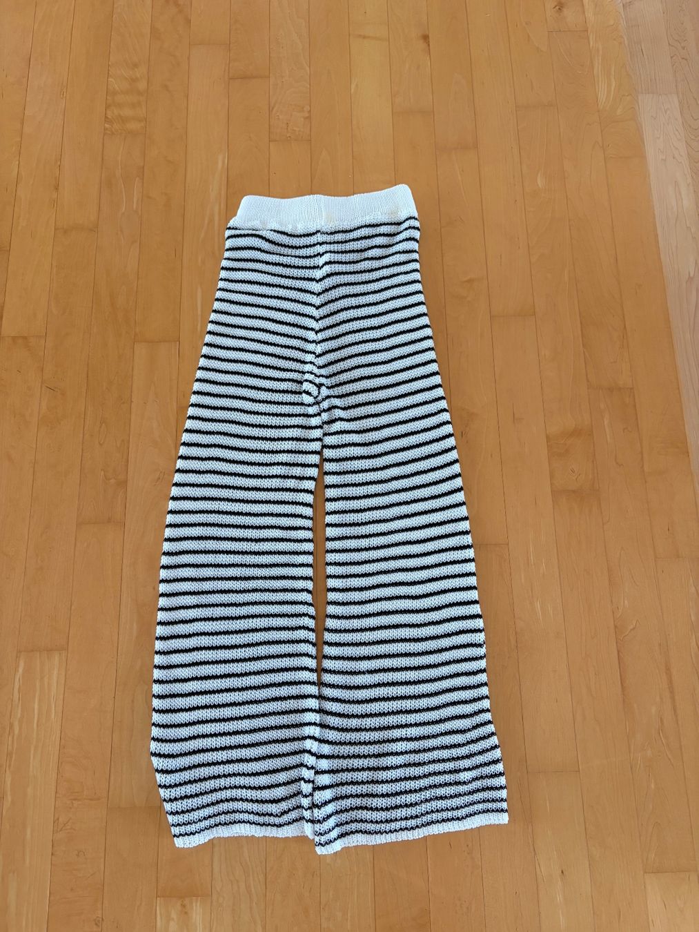 Pantaloni: Stoffhose schwarz-weiss gestreift – Nuovo (secondo la descrizione) da Urdorf venduto da roses202 1