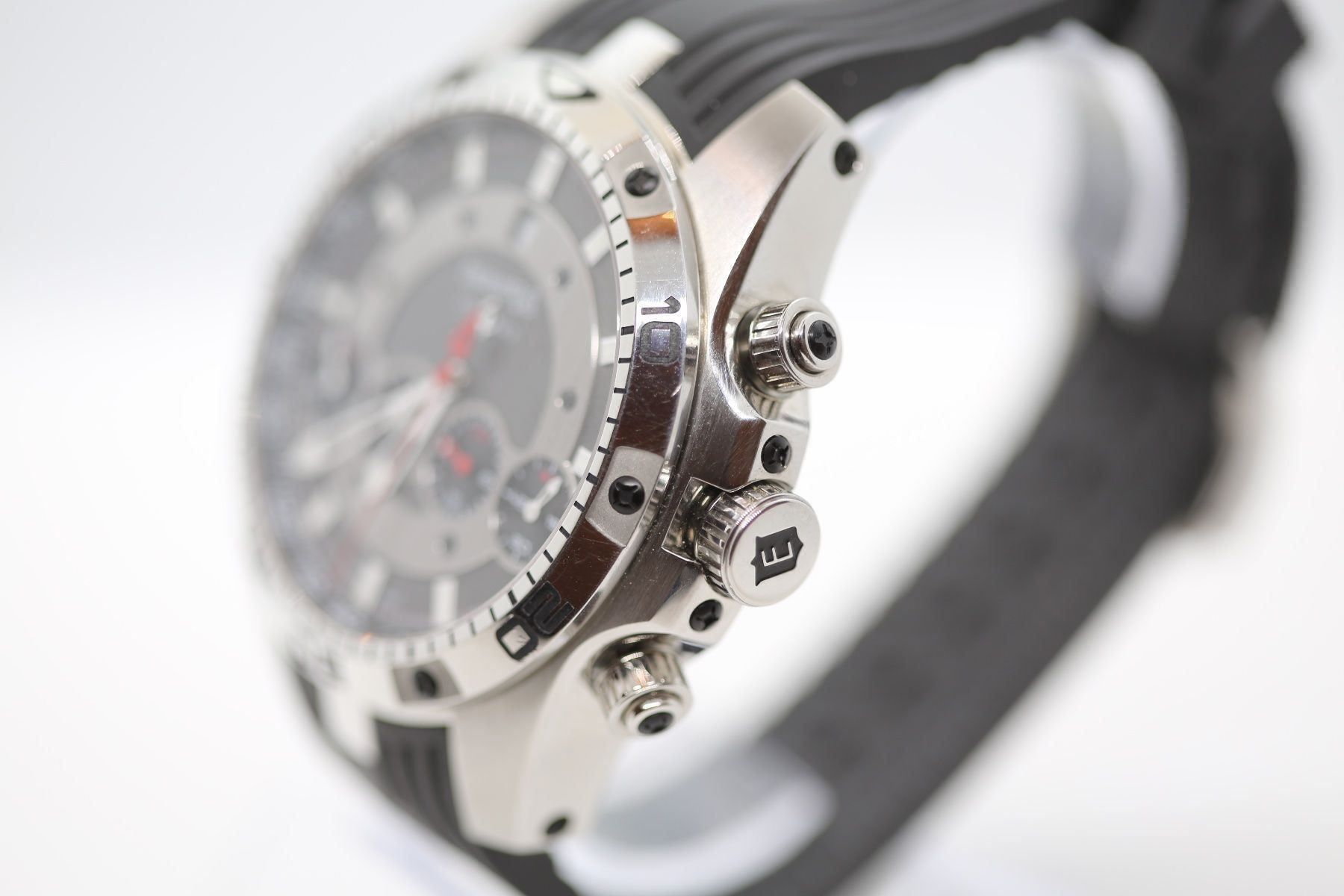 Eberhard & Co. Orologi: Eberhard&Co Geant Chrono 4 – Nuovo (secondo la descrizione) da Reinach BL venduto da Han-Numismatik 1