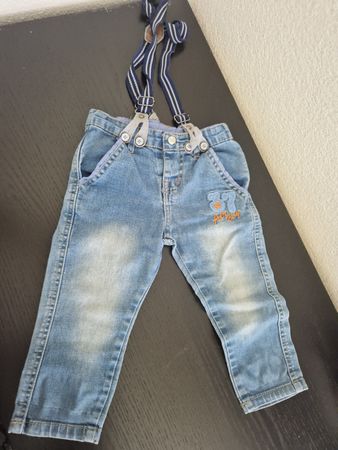 Hosen Grösse 12-24Monate
