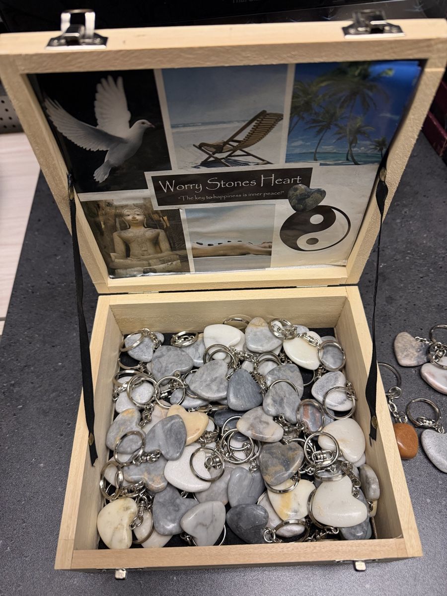 Portagioie: Coffret avec porte clés en pierre – Nuovo e nell'imballaggio originale da Corbeyrier venduto da ant_2r6l 3