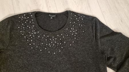 Graues Glitzer Langarmshirt mit Strass, Gr. 40