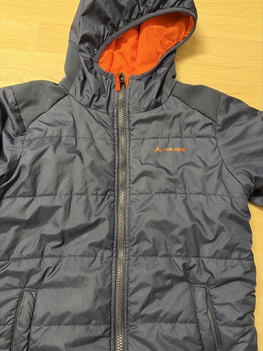 Vaude Giacche & Cappotti: Vaude Outdoorjacke blau orange Gr. 134/140 – Usato da Embrach venduto da ann_5x9c 5