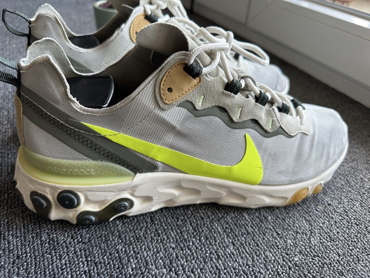 Nike Scarpe da uomo: Nike React Element 55 homme taille 43 gris – Usato da Bulle venduto da LeMoleson 4