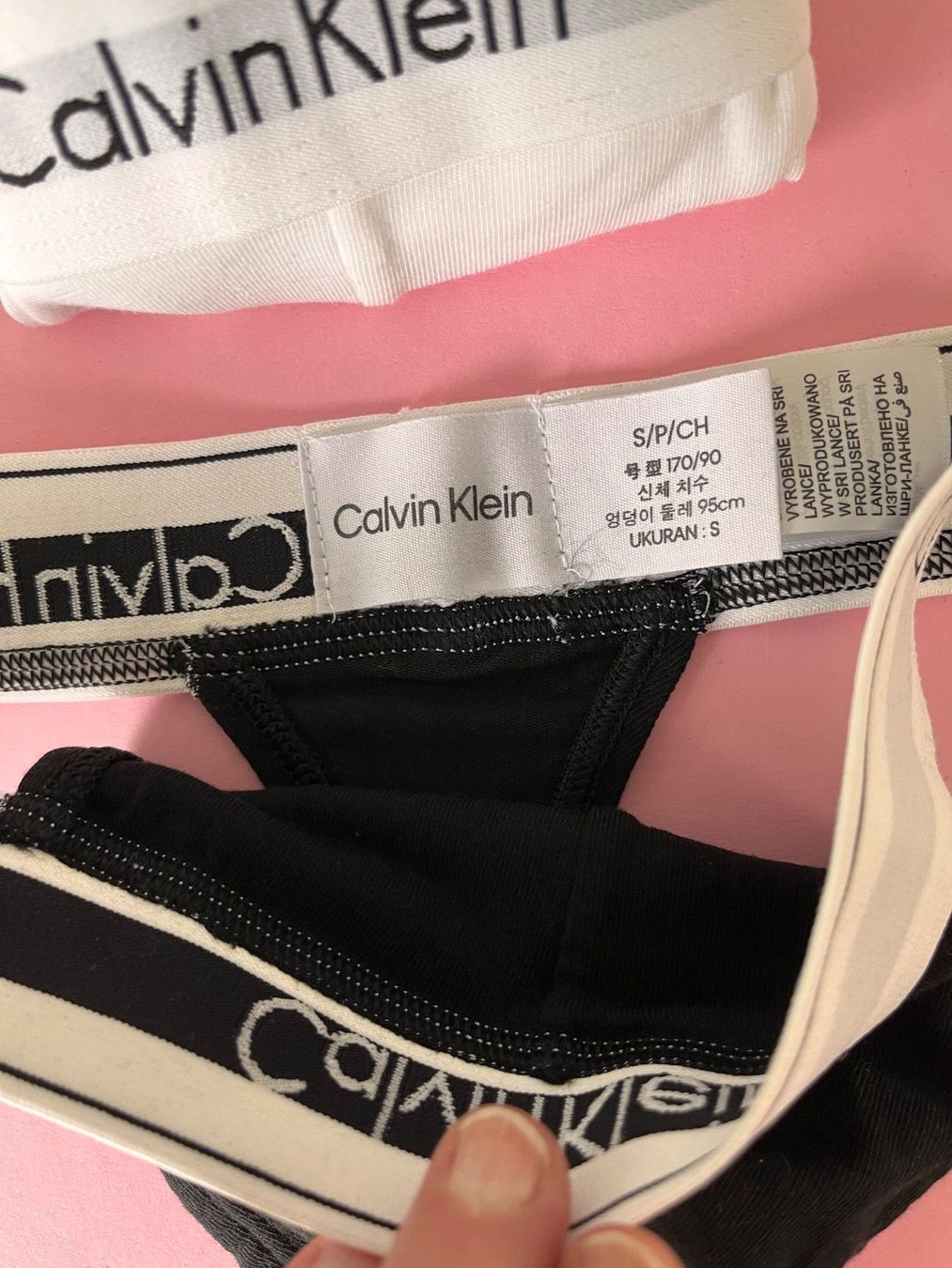 Calvin Klein Unterwäsche: CALVIN KLEIN, String Modern Cotton Stretch, Gr. S, 3 Stück – Neu und originalverpackt aus Rudolfstetten von gst_g7xl 6