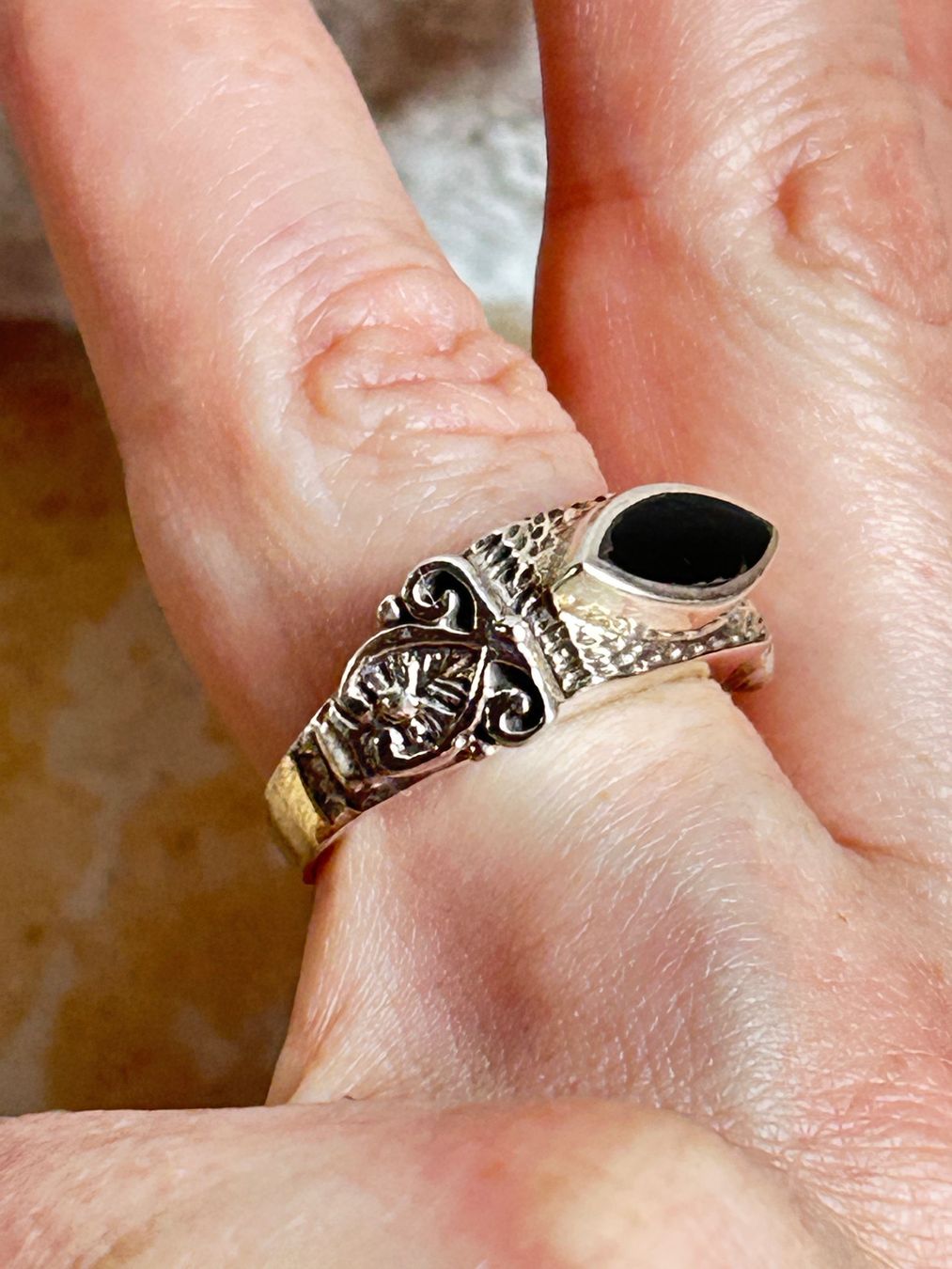 Anelli: Schöner Silberring mit Onyx (58) – Usato da Laufen venduto da belleskulptur 2