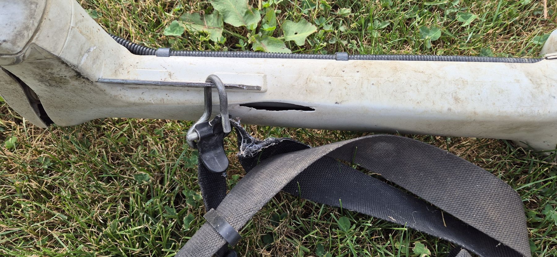 Stihl Tondeuses à gazon: STIHL FS450 – D'occasion à Grenchen par Asus_ 4