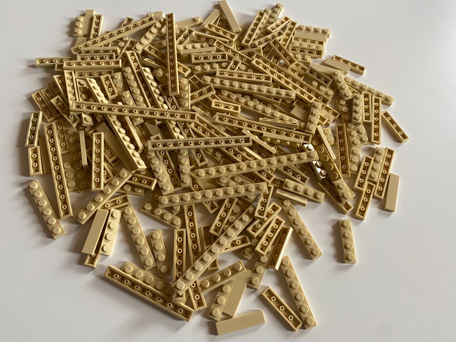 Lego Giocattoli: LEGO - 220 - VERSCHIEDENE - BEIGE - EINERPLÄTTLI – Usato da Gelterkinden venduto da ajdt4