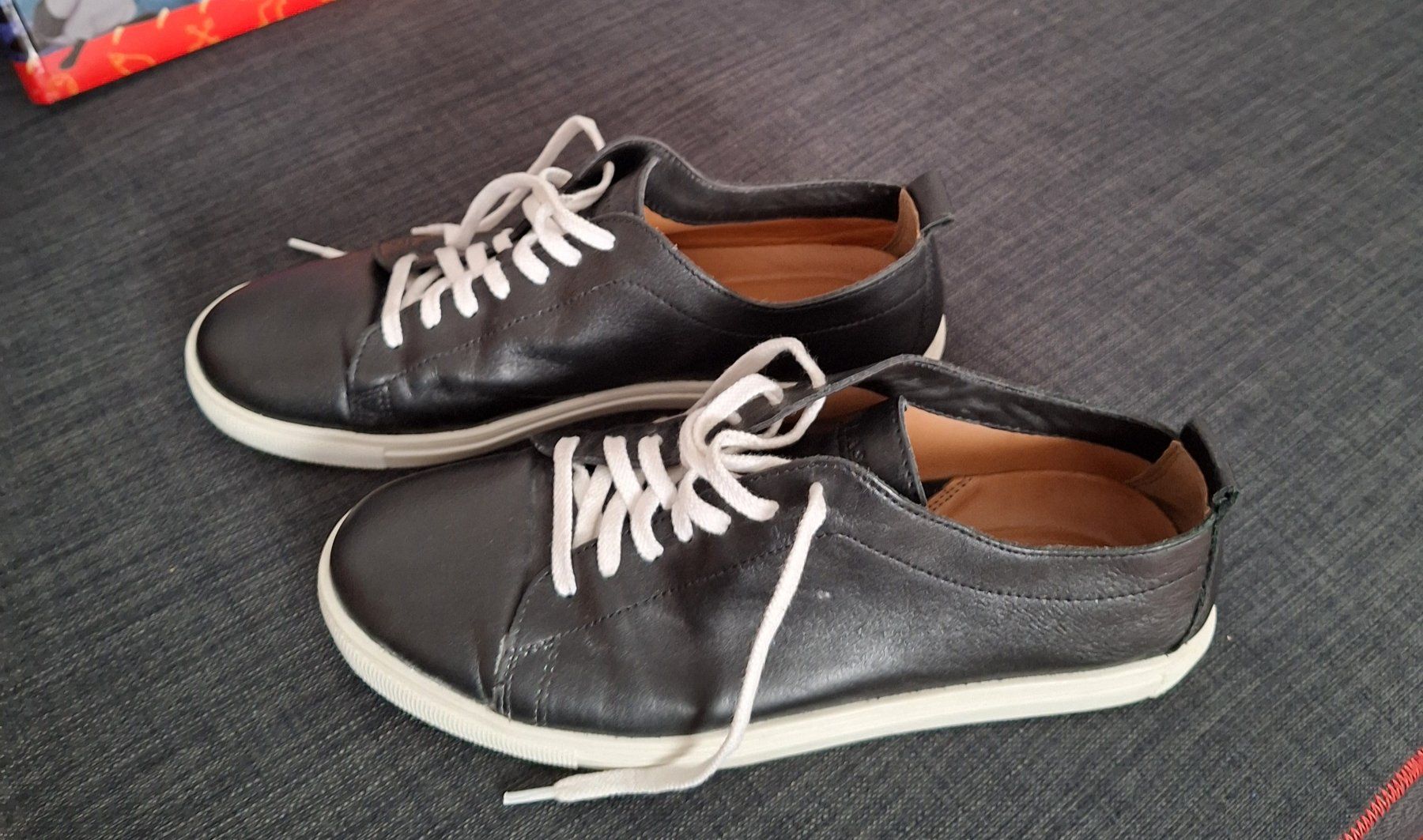 Scarpe da uomo: LASOCKI Herren Schuhe – Usato da schluein venduto da ciara011