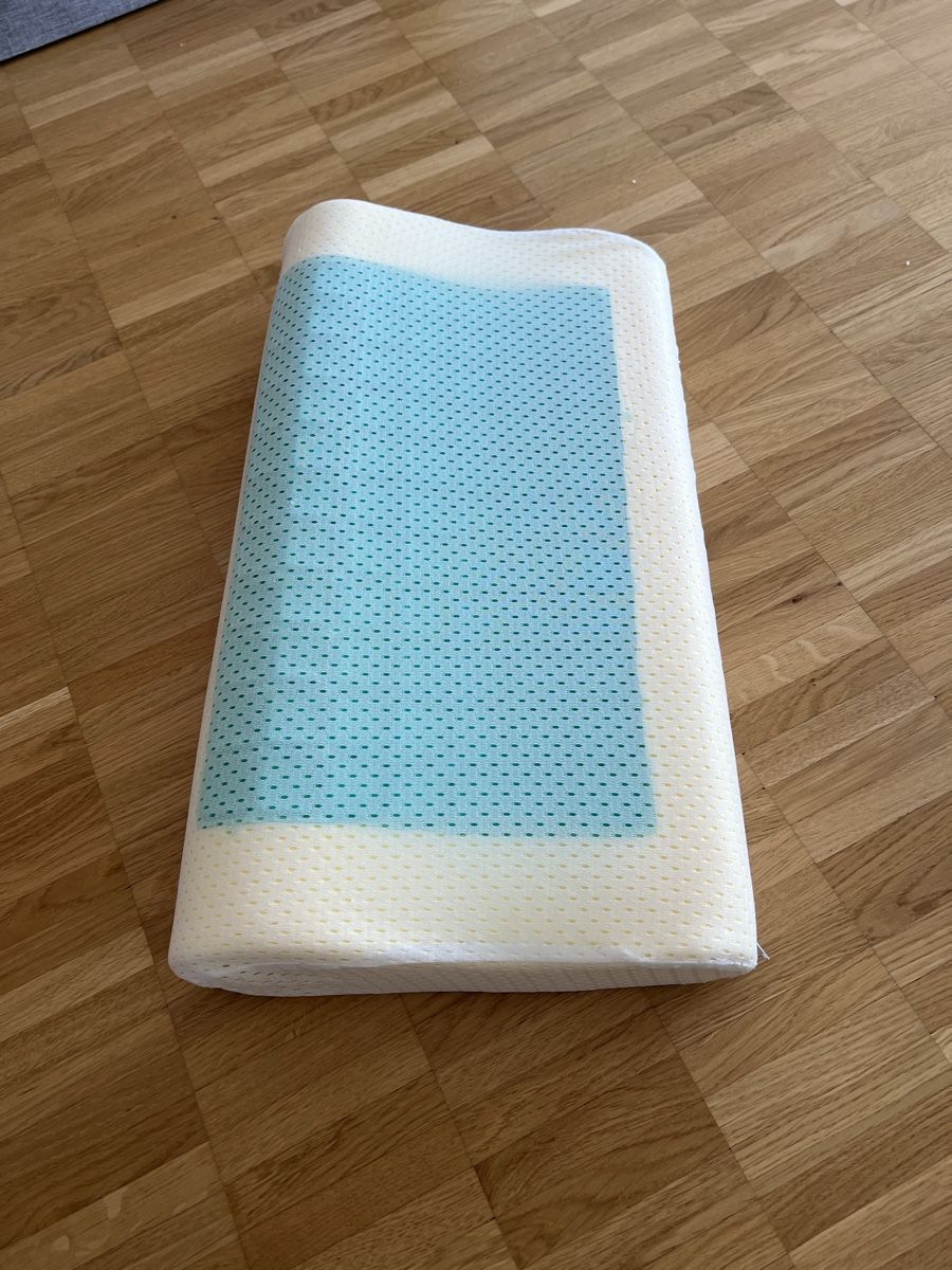 Cuscini: Memory Foam Kissen – Usato da Basel venduto da san_zks2 2