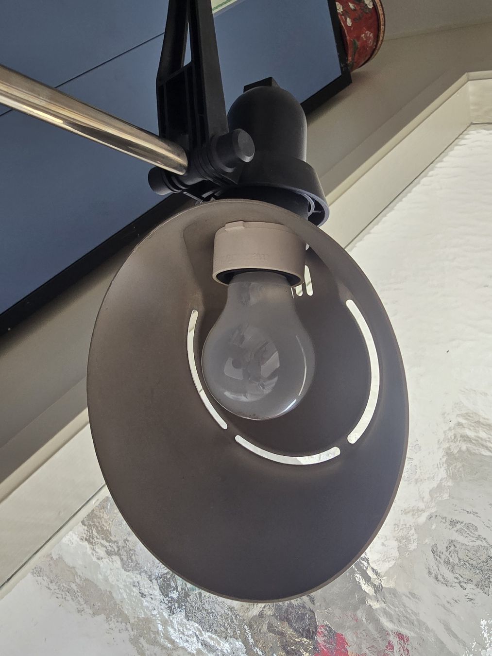 Lampade: Tischlampe Modell Sini 1 – Usato da Biel/Bienne venduto da alexriveros2 7