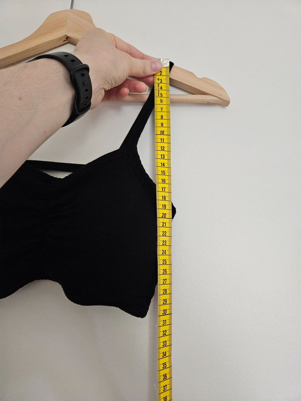 Top: Toller Bustier schwarz, wunderschöner Rücken – Usato da Schaffhausen venduto da sabrina915 2