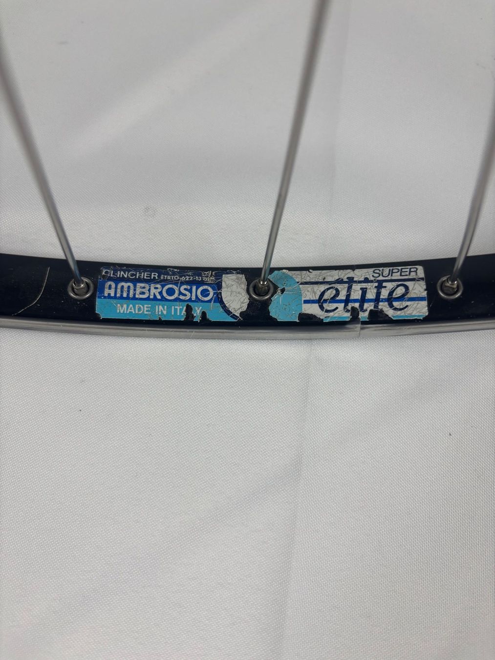 Pezzi di ricambio: Fahrradfelgen Hinterrad 28 Zoll – Usato da Wettingen venduto da Wendemarket 3