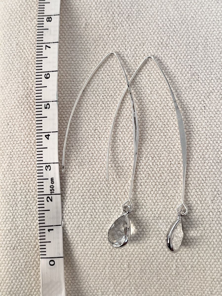 Orecchini pendenti & Orecchini a lobo: Boucles argentées avec cabochon en verre blanc – Nuovo (secondo la descrizione) da Genève venduto da ct_fqr8 2