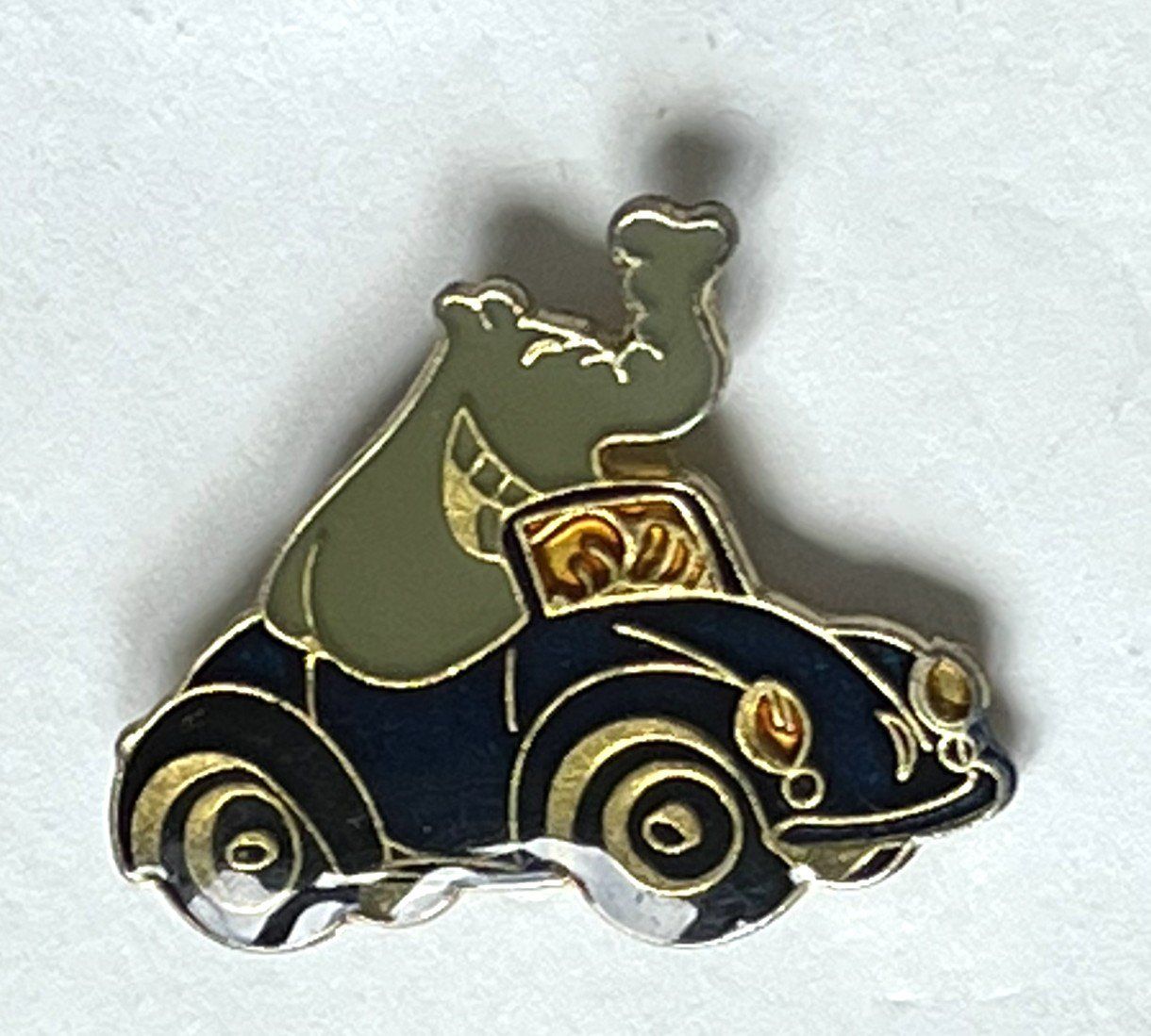 Placchette & Badge: Pin Elefant im Auto – Usato da Kriens venduto da TSCH1