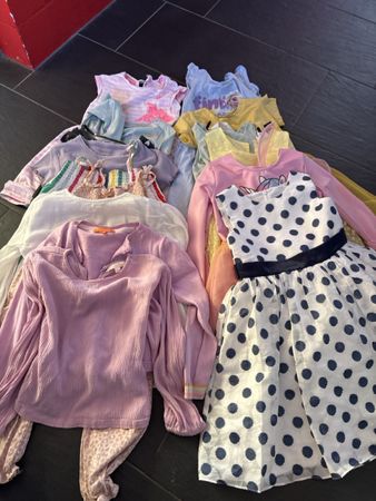 Kinderkleider Set Mädchen Grösse 104 110 gemischt Zustand