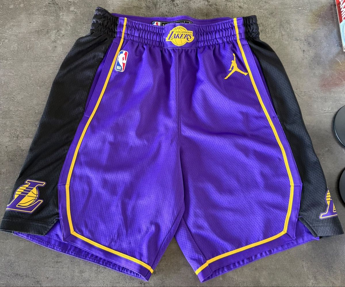 Hosen: Short officiel NBA LAKERS – Neu (gemäss Beschreibung) aus Fontaines NE von iness100