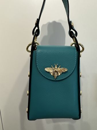 Tasche Leder turkis Biene Nieten neuwertig