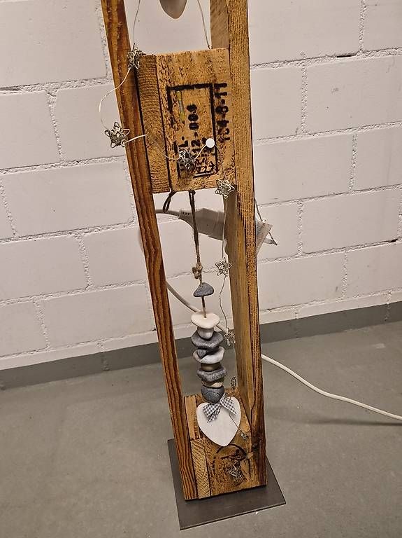 Lampade: Palettensäule mit Beleuchtung  – Usato da Unterlunkhofen venduto da cke_jy6f 1