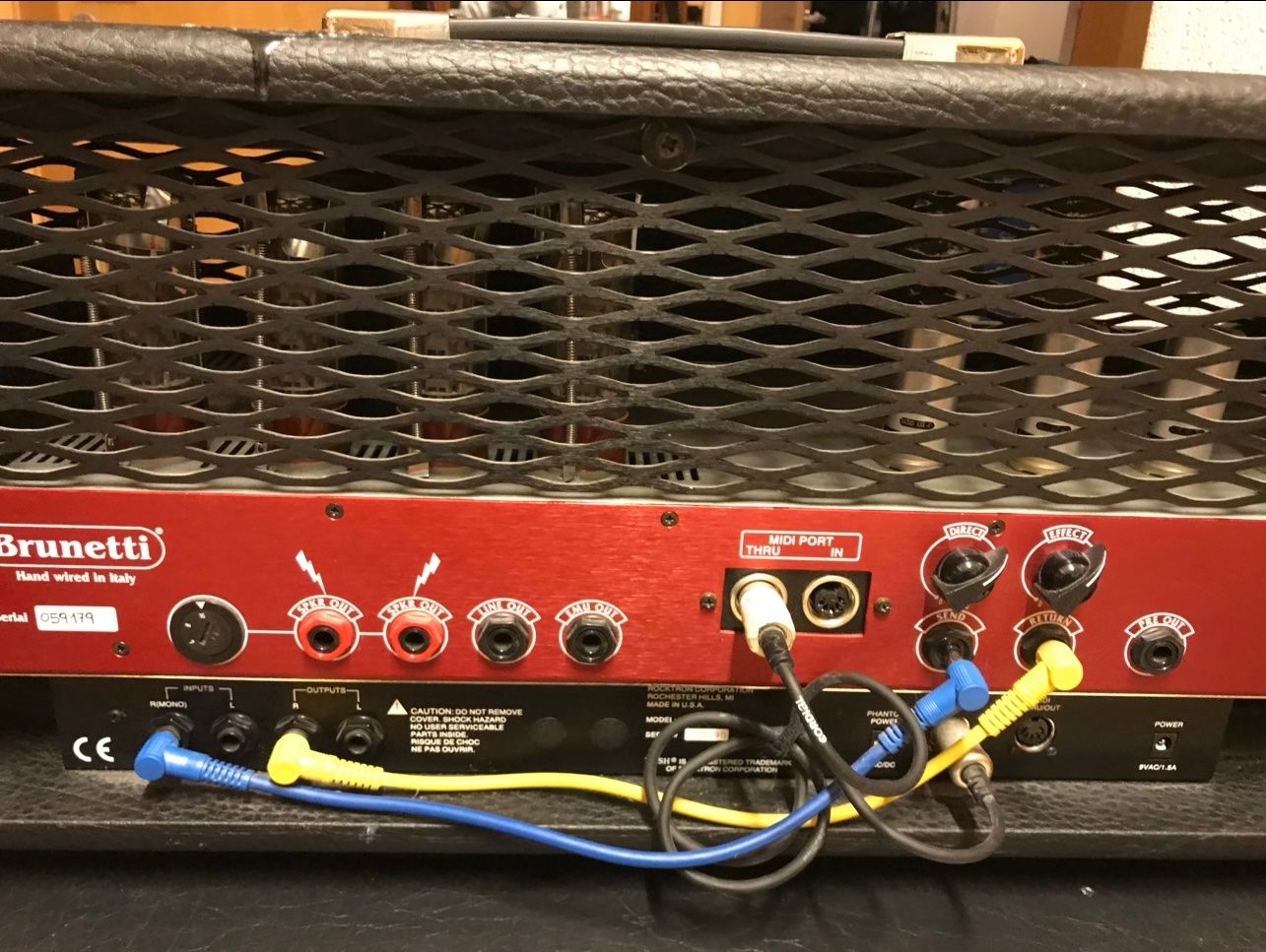 Amplificatori: Brunetti 059, 2x12 cab, Rocktron intellifex, Voodoolab Midi – Usato da Menznau venduto da baholino 6