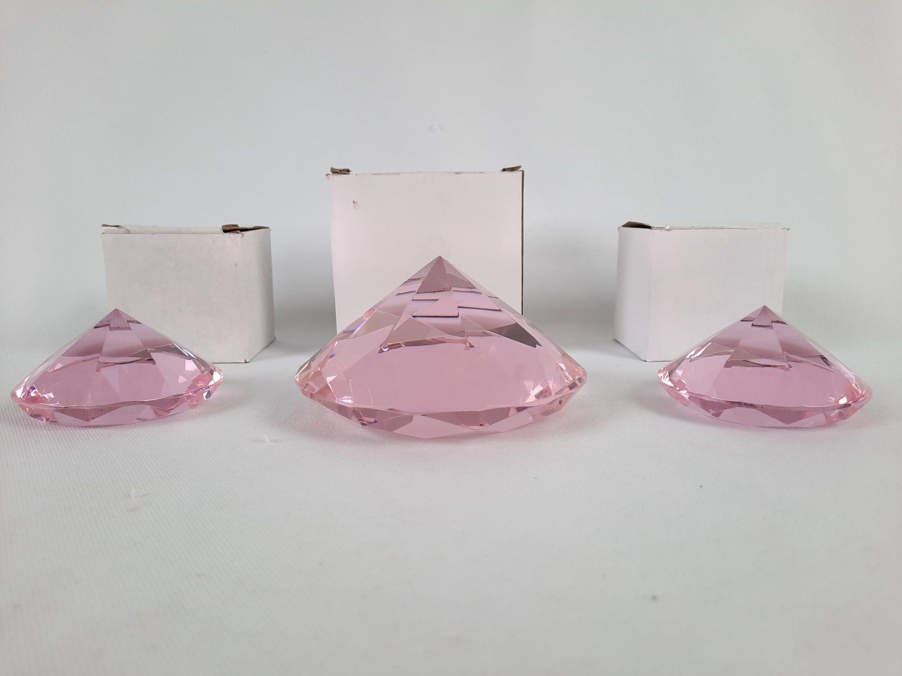 Verres: 3 Rosé Glaskristalle – D'occasion à Beinwil am See par Restwert_Beinwil