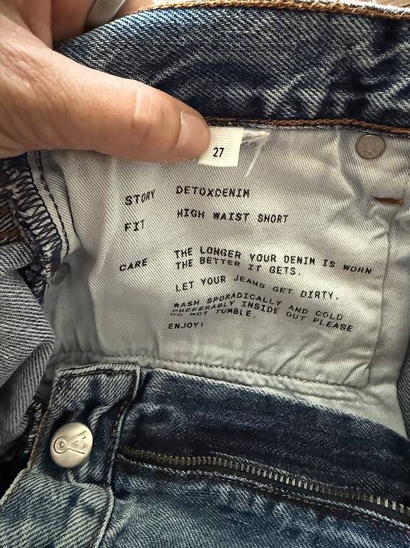 Jeans: Jeans Shorts Armedangels Gr. 27 – Usato da Glattfelden venduto da pexx79 3