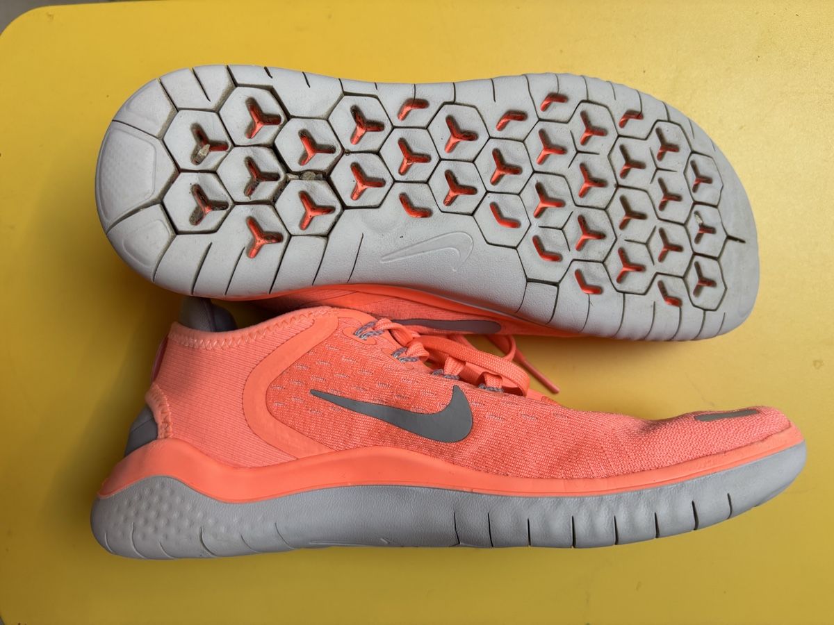 Nike Scarpe per ragazze: Baskets Nike t.35 – Usato da Founex venduto da ari_2gt7 4