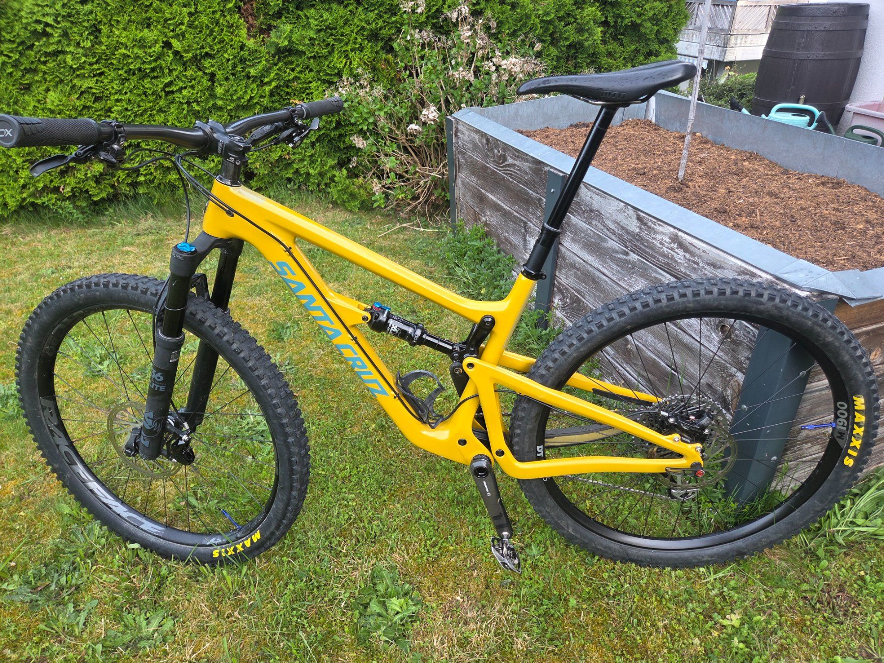 Santa Cruz Biciclette: Santa Cruz Hightower C – Usato da Haslen GL venduto da Fischli01119