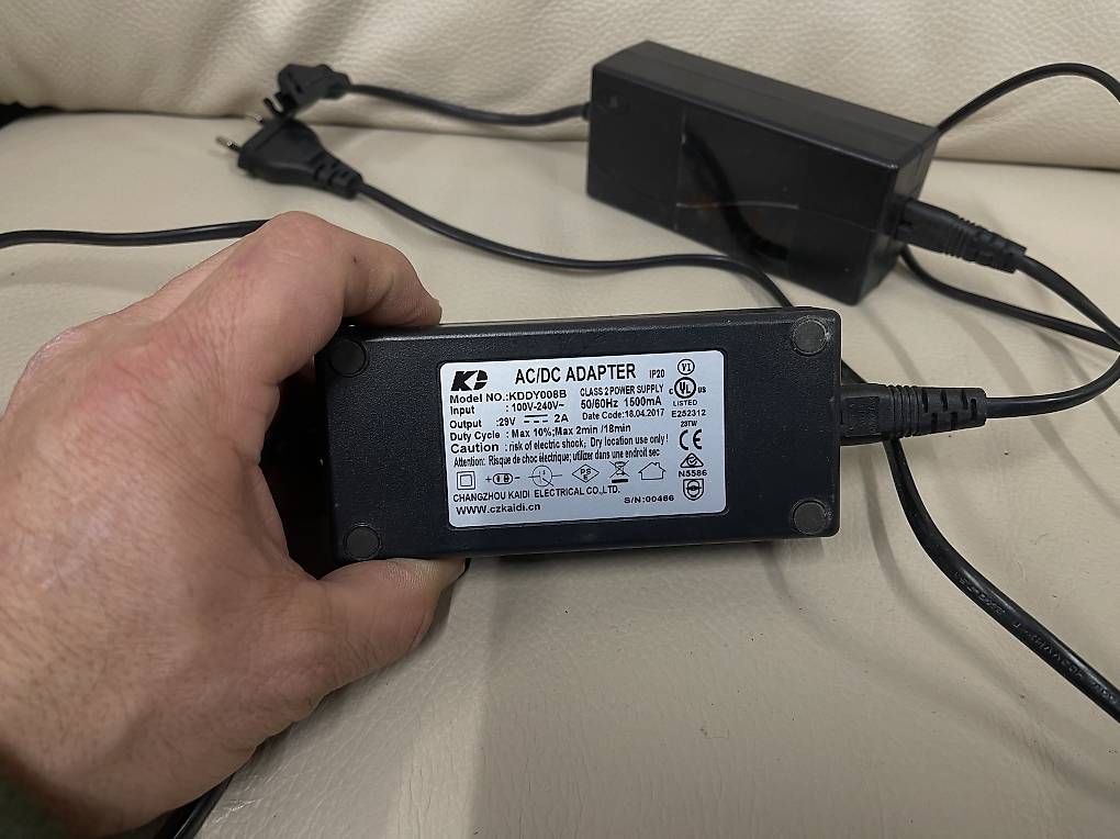 Divani: Elektrisch verstellbarer sofa – Usato da Schlieren venduto da Maximusss76 3