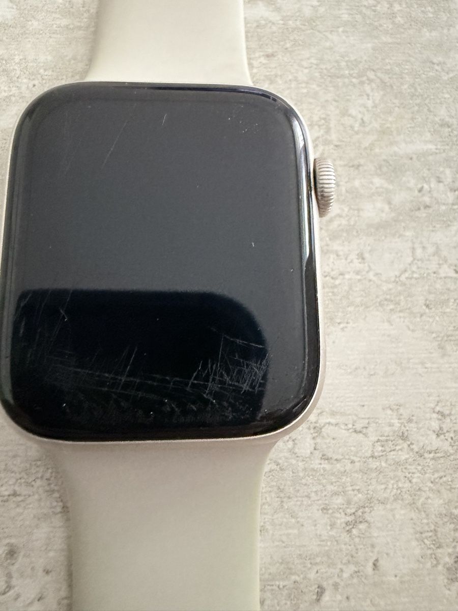 Apple Smartwatch: Apple Watch Se 44mm – Usato da Oetwil am See venduto da sab_66lg 1