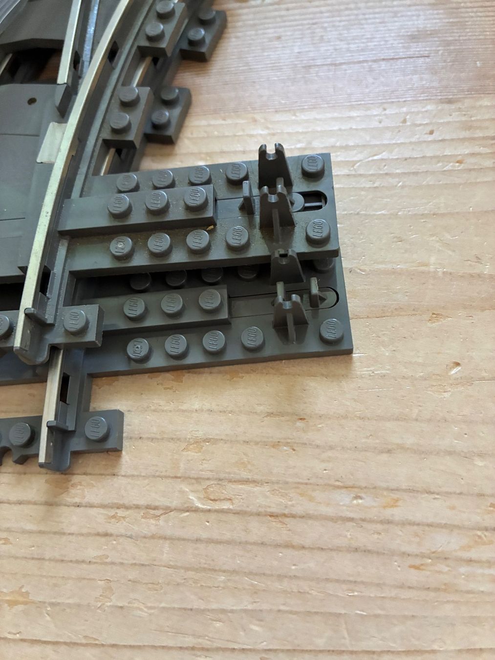 Lego Kit di costruzioni: LEGO 2 Paar Weichen 9 Volt – Usato da Reigoldswil venduto da Frog40 1