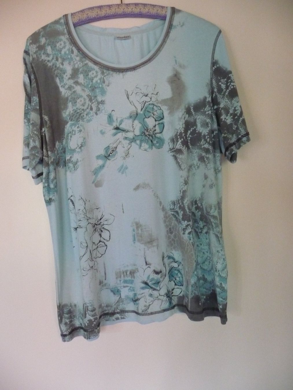 T-Shirts: Shirt Gr. 46/48 Damart – Gebraucht aus Kirchberg BE von lavendel02