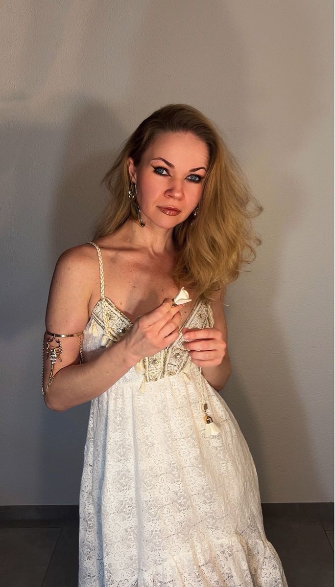 Vestiti: Robe bohème dentelle blanche – Usato da Pont (Veveyse) venduto da pil_k9jp