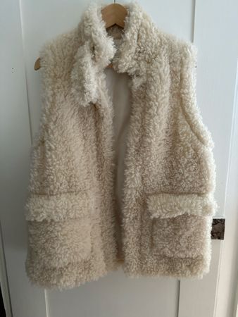 Gilet K.Zell Fur Paris, taille S - parfait pour l'hiver!