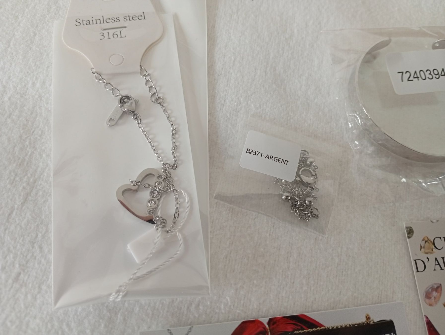 Altri gioielli: 4 bijoux fantaisie – Nuovo e nell'imballaggio originale da Alle venduto da Rissor 4