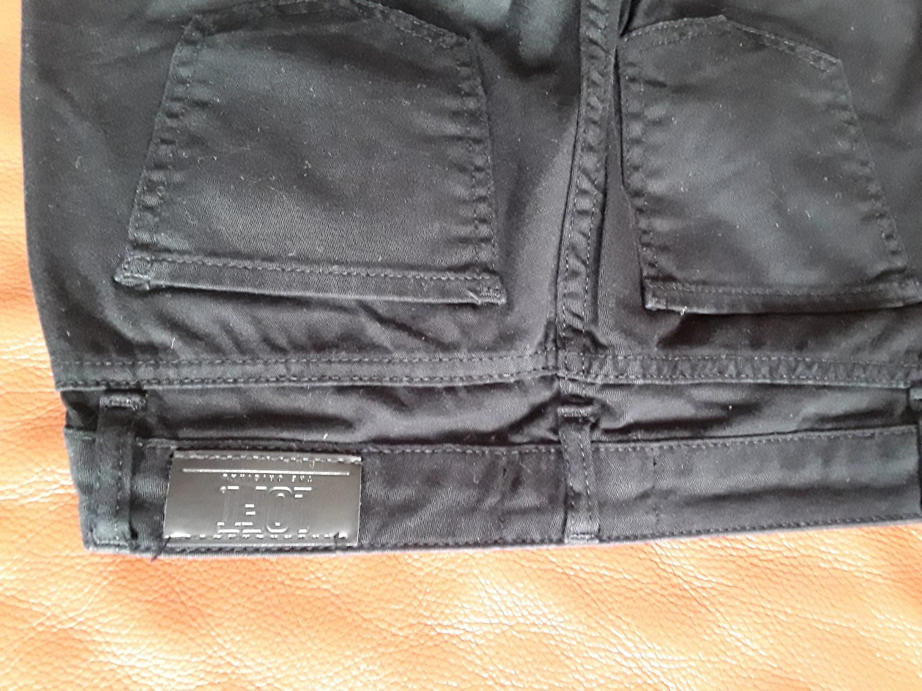 Pantaloni: LOFT Hosen schwarz 27/32 – Usato da Heimberg venduto da Samprof 3