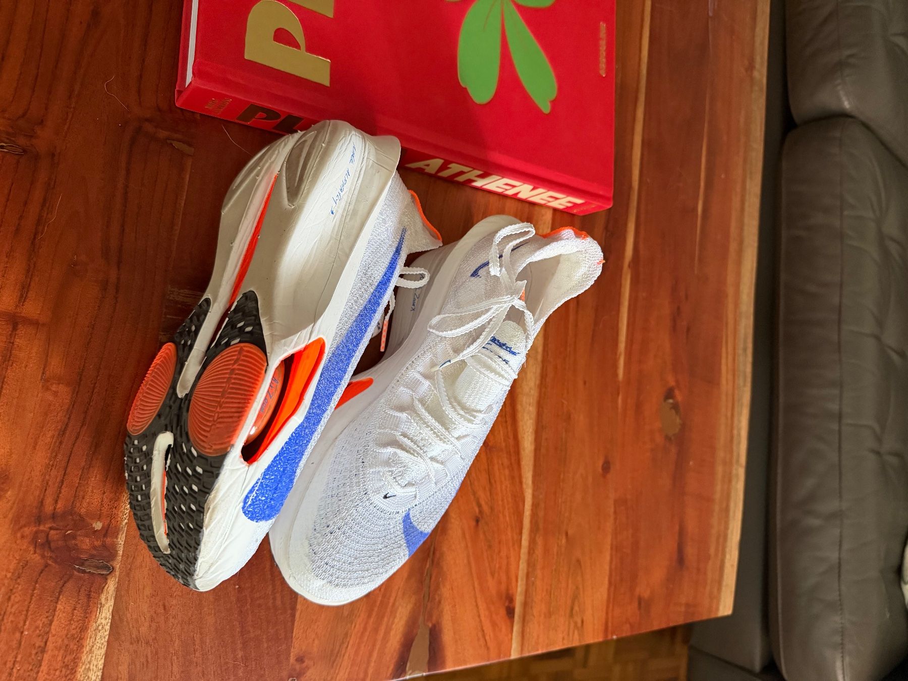 Nike Chaussures femmes: Nike Air Zoom Alphafly – D'occasion à Zürich par kar_6syy 2