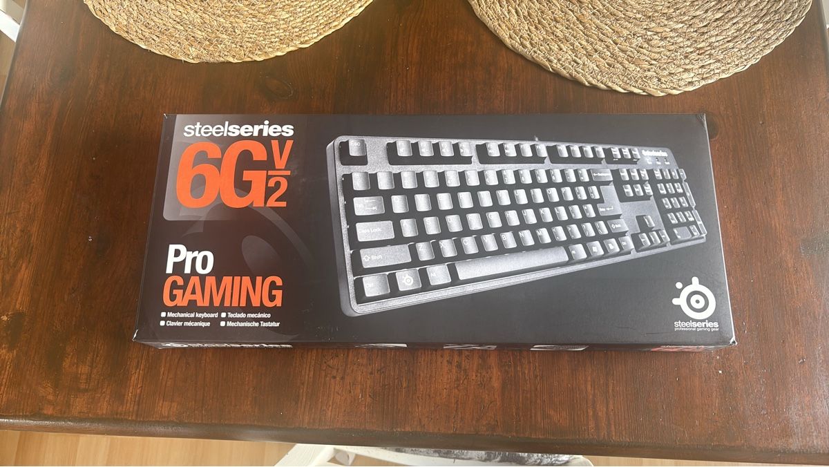 Steelseries Tastiere: SteelSeries 6Gv2 Mechanical Gaming Keyboard – Usato da Hünenberg venduto da val_zs9z