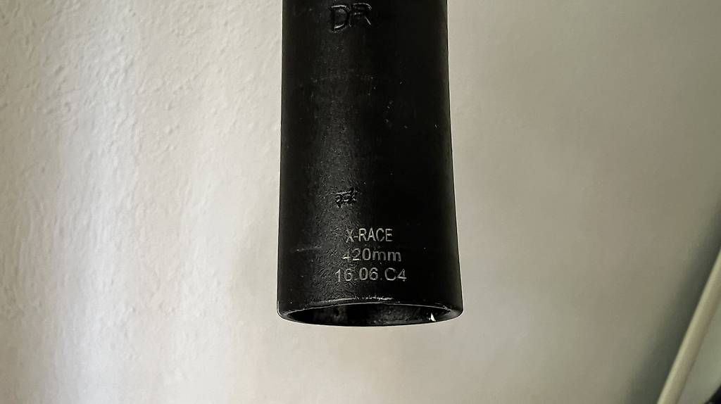 Ersatzteile: Pinnacle Lenker, 42cm, 31.8mm – Gebraucht aus Zürich von Steve_and_ali 4